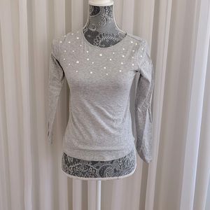 h&m top with faux pearls